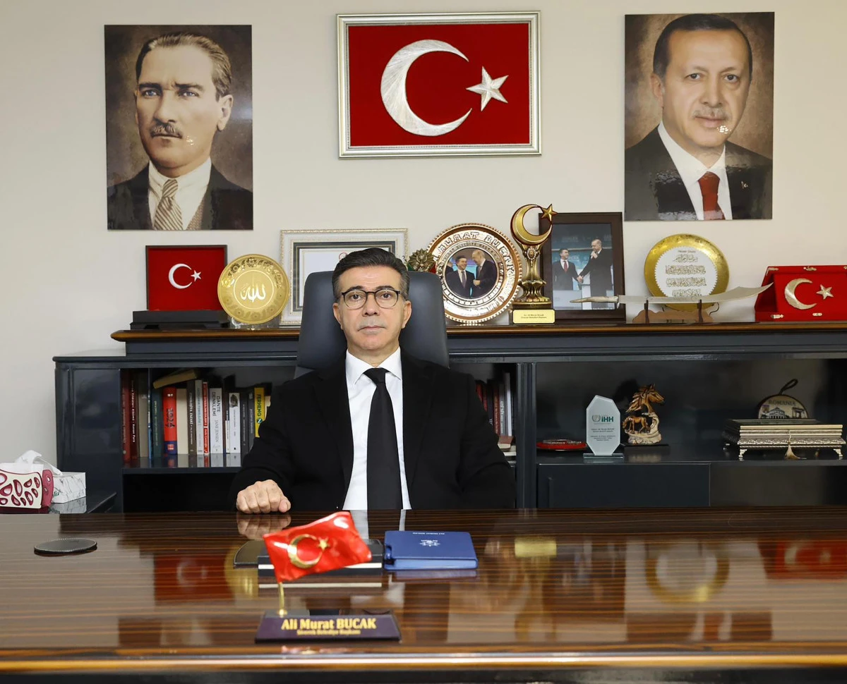 Başkan Bucak: "15 Temmuz, milletimizin iradesine sahip &ccedil;ıktığı şanlı bir direniştir"