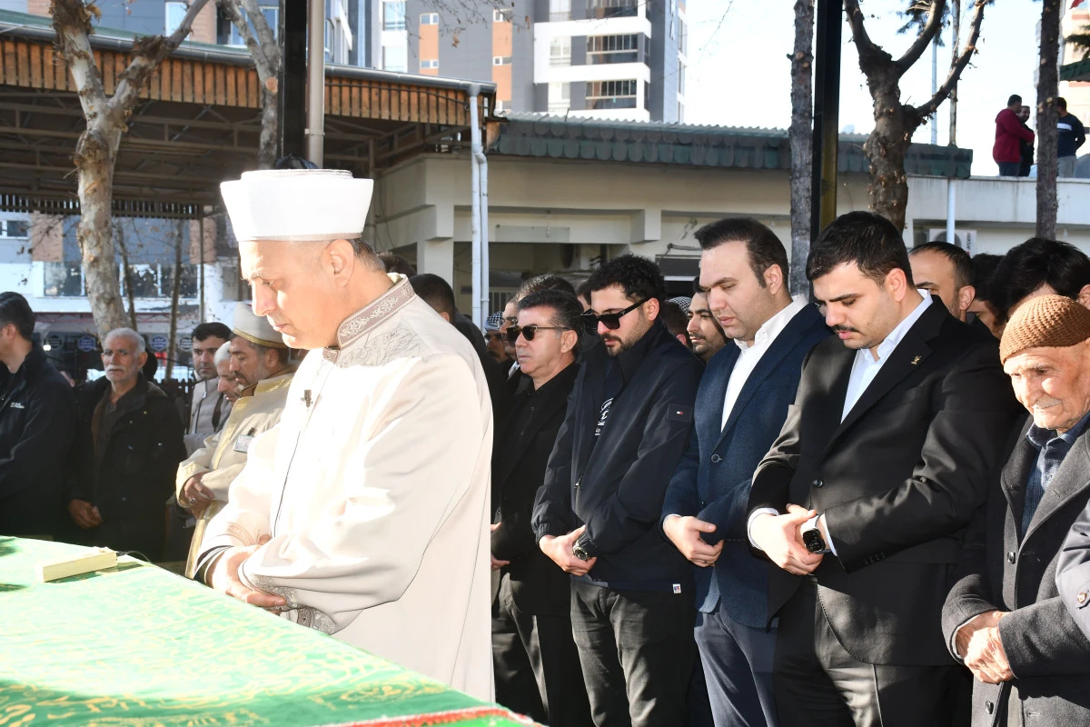 İnan Ailesinin Acı G&uuml;n&uuml;