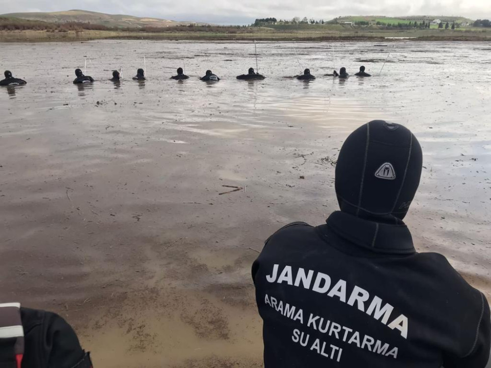 Şanlıurfa’da selde kaybolan TIR sürücüsünün cansız bedenine ulaşıldı