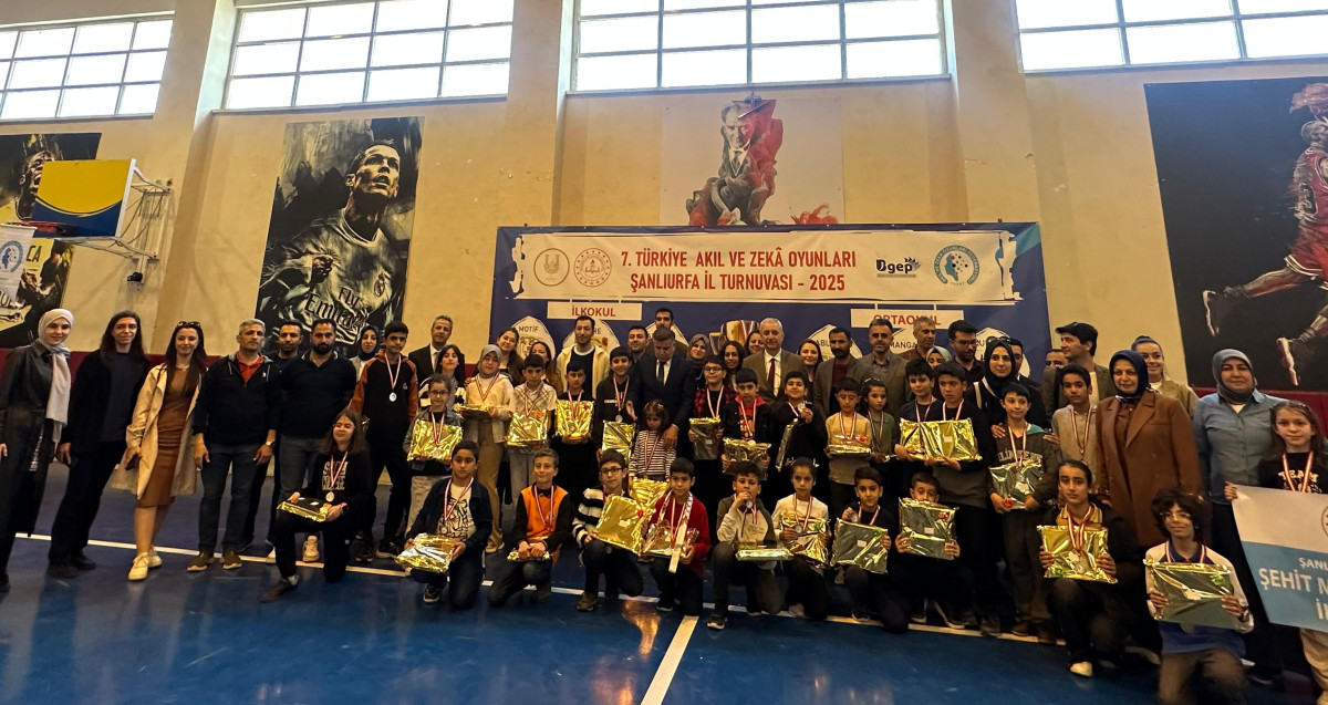 Şanlıurfa'da Zeka Oyunları Heyecanı: Siverek'ten 4 Öğrenci Dereceyle Döndü