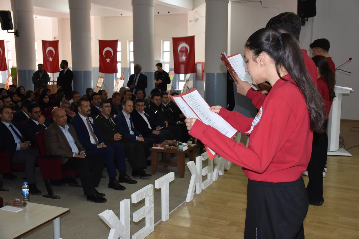 Siverek&rsquo;te 12 Mart İstiklal Marşı&rsquo;nın Kabul&uuml; ve Mehmet Akif Ersoy&rsquo;u Anma G&uuml;n&uuml; Kutlandı